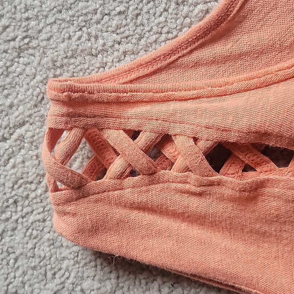 We the Free summer top - Picture 3 of 5